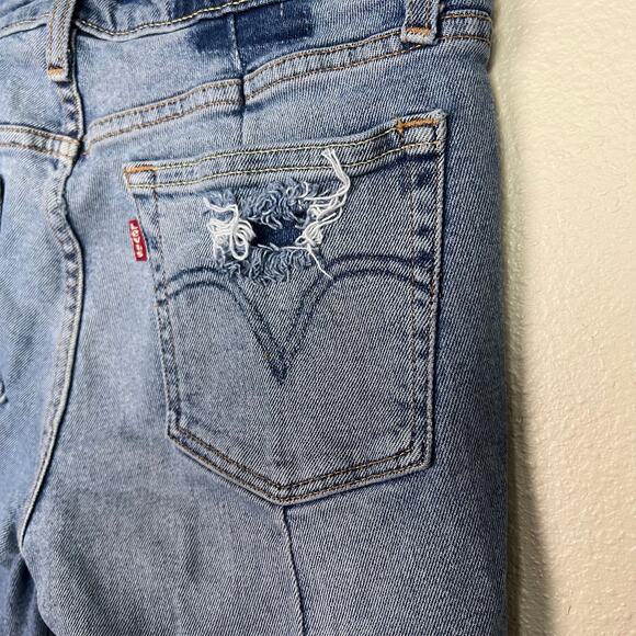 Levi's Altered 711 Skinny Jeans Women's Size 29 Distressed Light Wash Denim - Picture 10 of 12